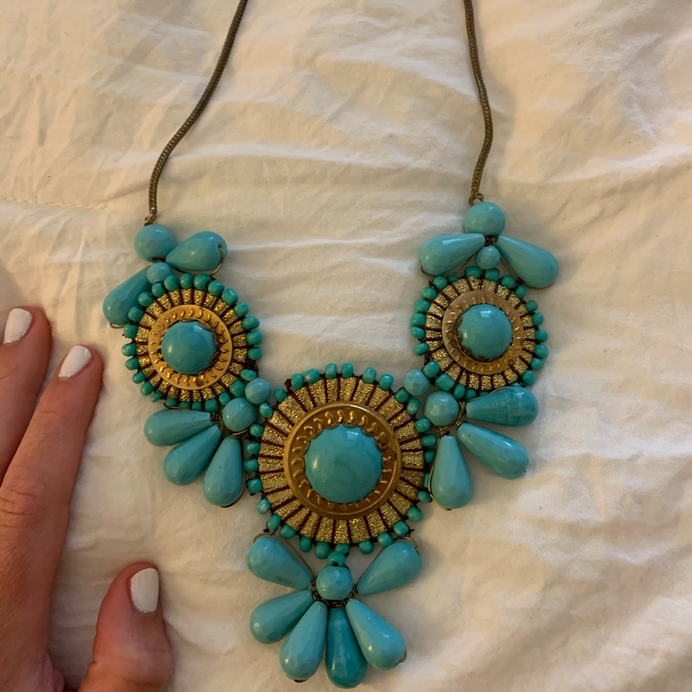 Turquoise beaded necklace
